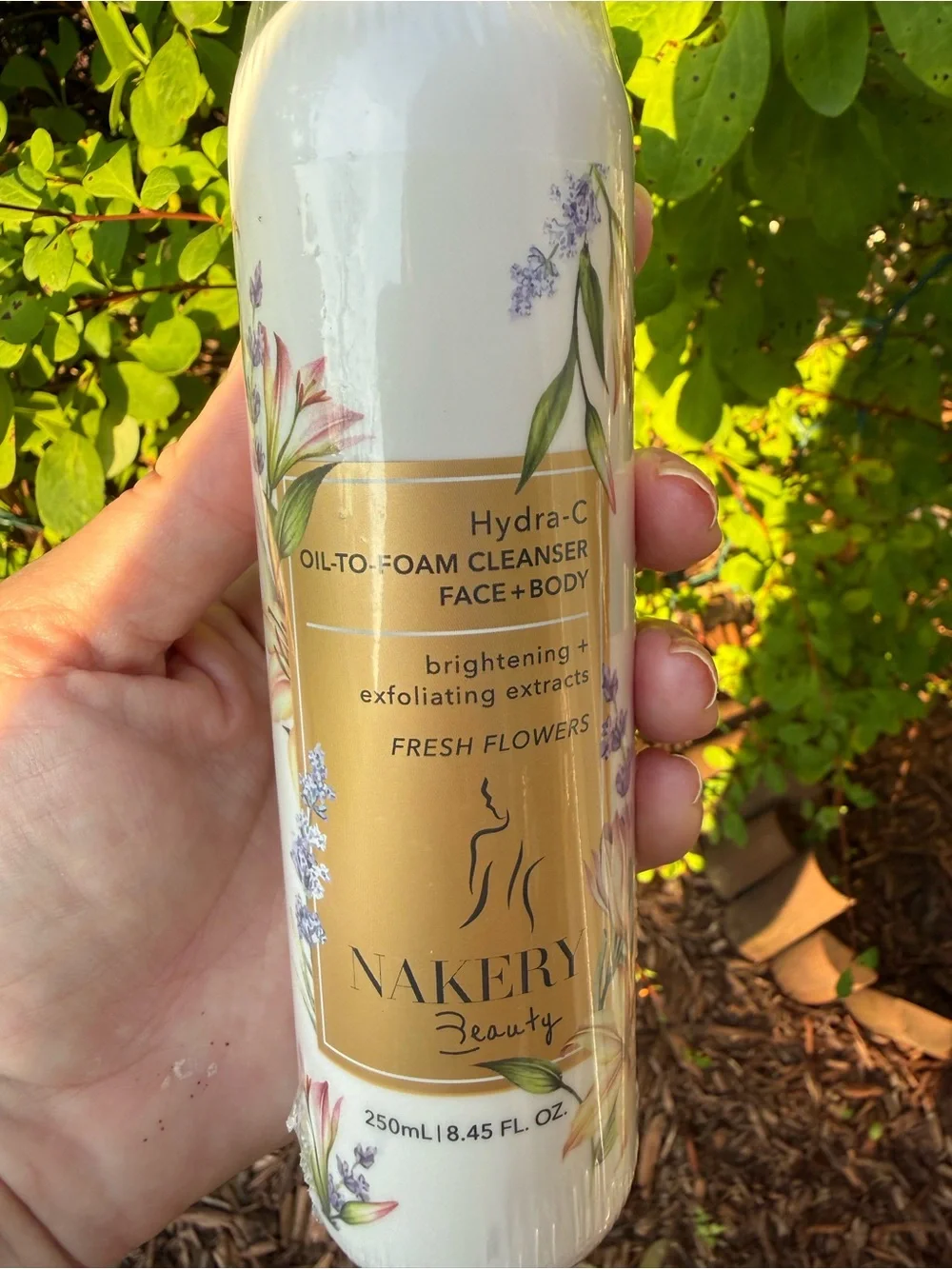 NEW Nakery Beauty Hydra-C Oil-to-Foam Face & Body Cleanser – (Fresh Flowers)